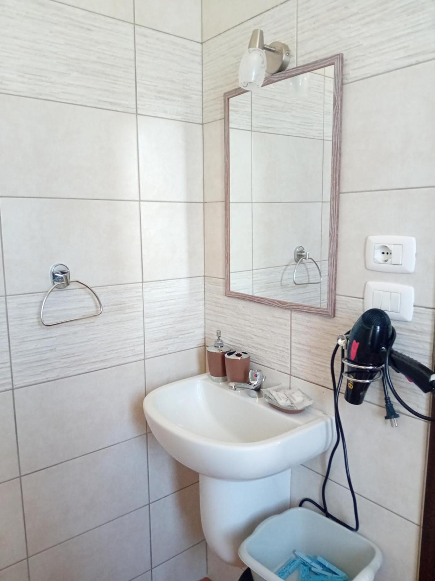 Bed & Breakfast Acquaviva Di Vullo Vincenzo Acquaviva Platani Room photo